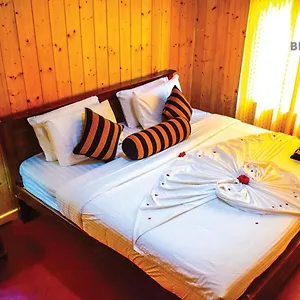 https://blue-moon-guest-house.kandyhotelsnow.com