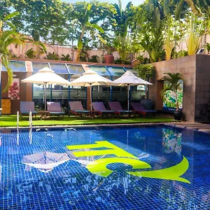 https://ttc-hotel-premium-michelia.nhatrangbesthotels.com